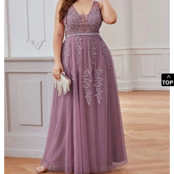 Dresses & Skirts - Purple formal dress